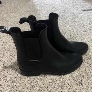 Black Chelsea Boots